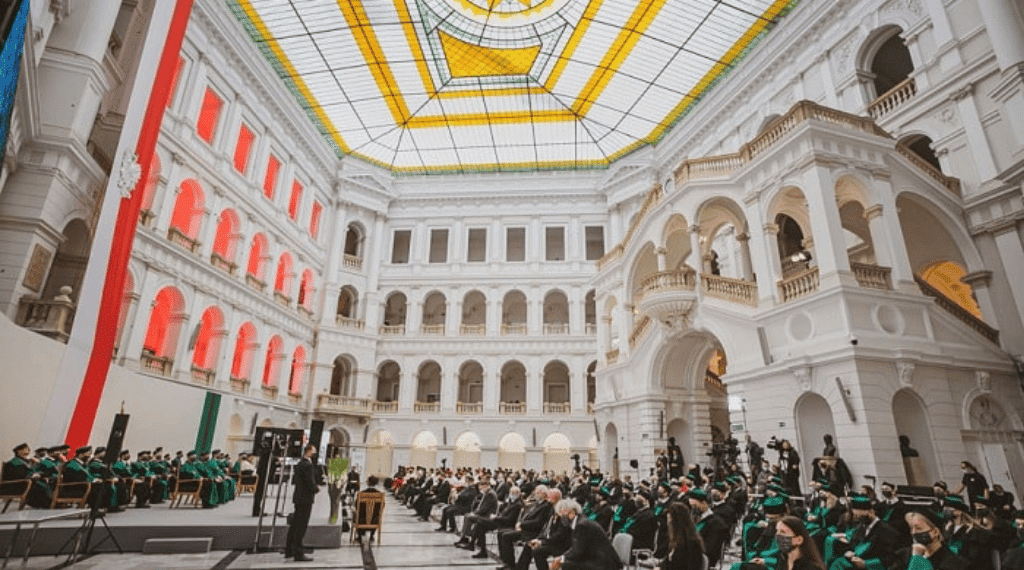 Meilleures Universités en Pologne pour Étudiants Marocains